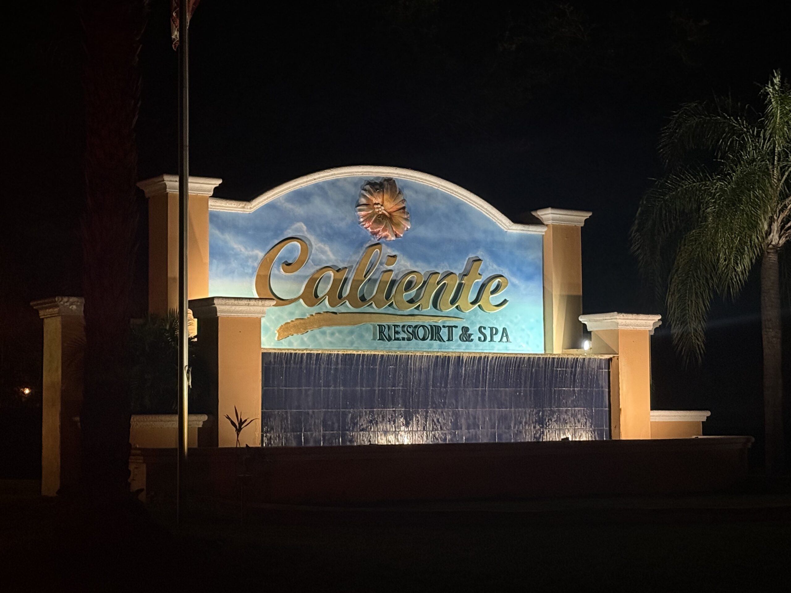 Discover Caliente Resorts: A Luxurious Swinger’s Paradise